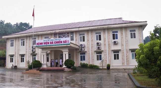 Lào Cai đưa Bệnh viện dã chiến số 1 vào hoạt động