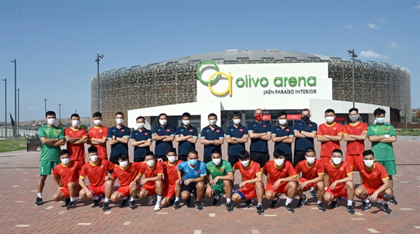 Tuyển Futsal Việt Nam tích cực tập luyện chuẩn bị cho giải Tứ hùng