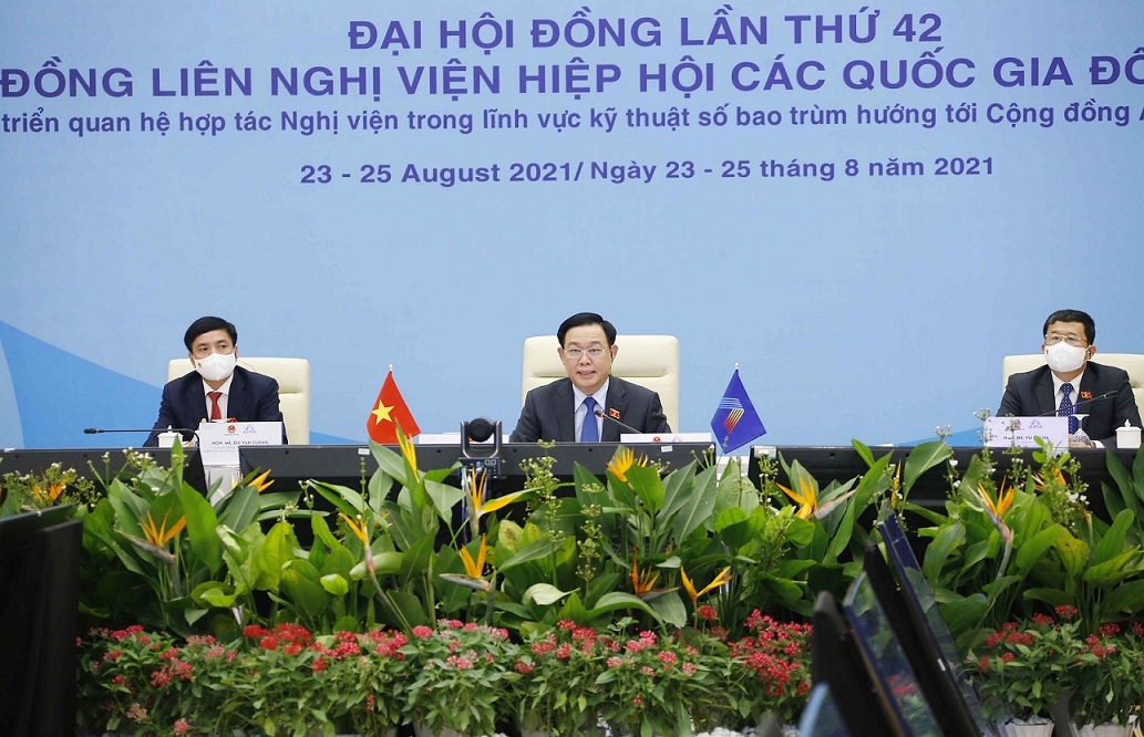Thế giới tuần qua Đoàn kết để loại bỏ xung đột và dịch bệnh