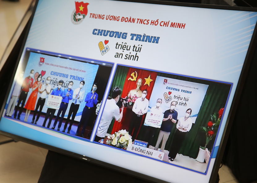Hơn 23 tỷ đồng dành tặng túi an sinh và túi thuốc an sinh hỗ trợ người dân bị ảnh hưởng bởi COVID – 19