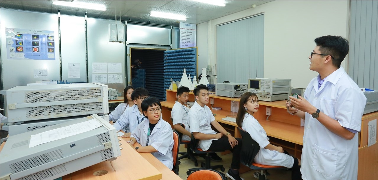 Trường Đại học Quốc tế ĐHQG-HCM đạt chứng nhận kiểm định ABET của Hoa Kỳ