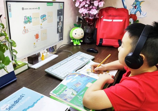 Hà Nội Học sinh lớp 1 học trực tuyến tối đa 3 tiết mỗi ngày