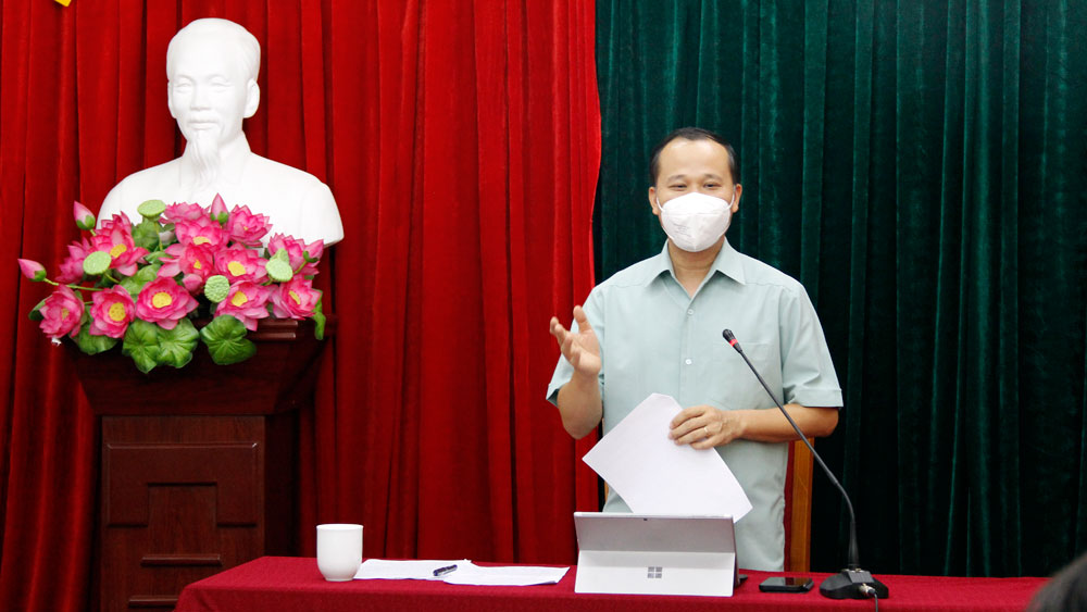 Bố trí cán bộ làm việc cả ngày nghỉ để giải quyết hỗ trợ cho người dân