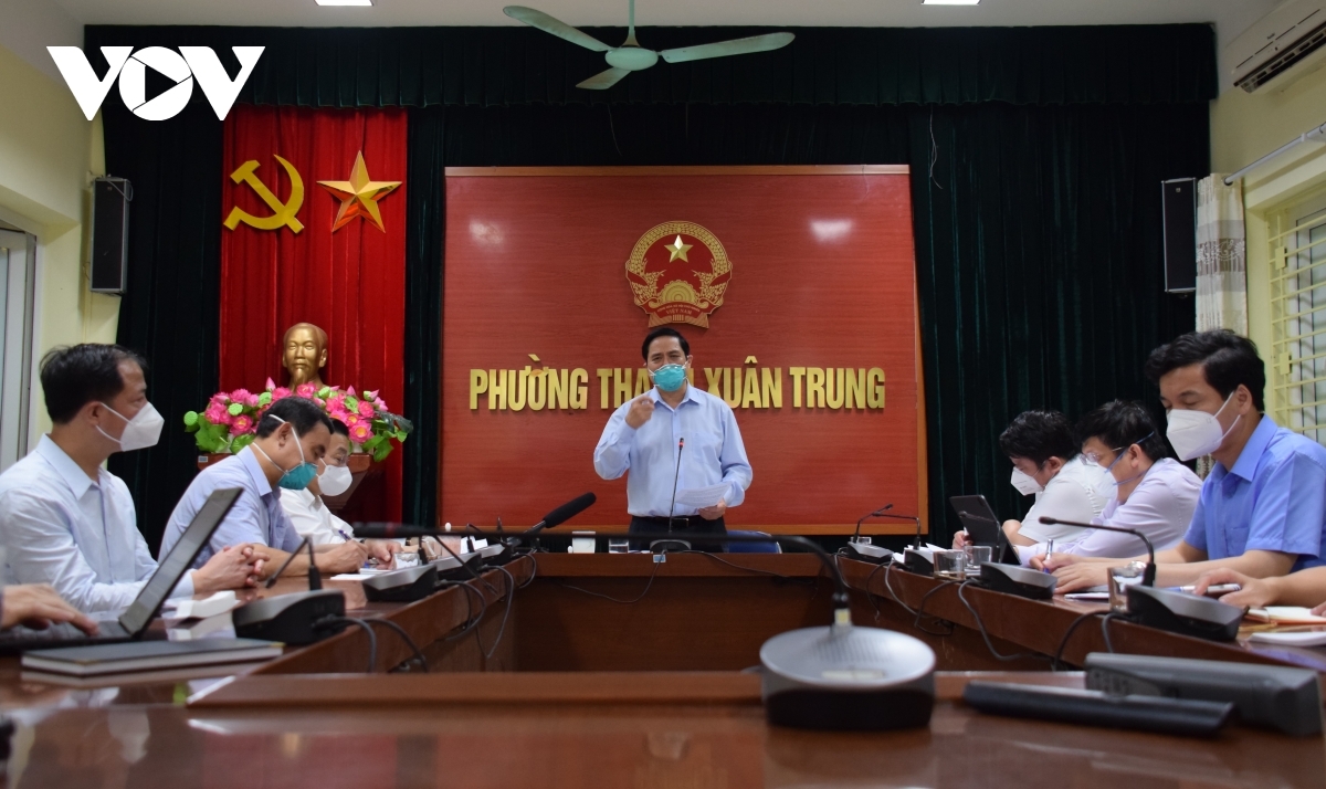 Cấp ủy, người đứng đầu đang ở đâu trong phòng, chống dịch