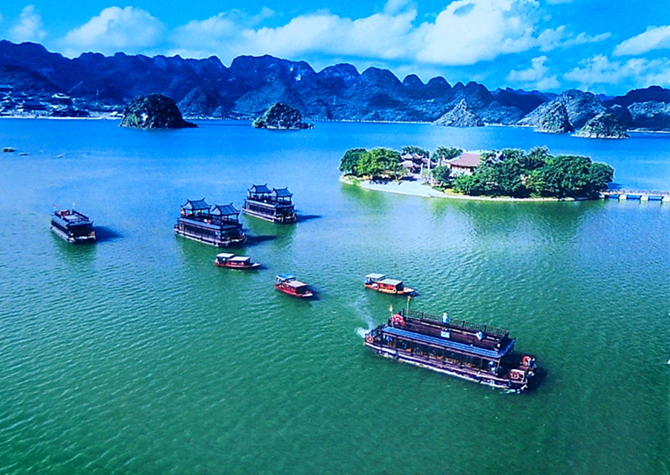 Danh thắng Tam Chúc