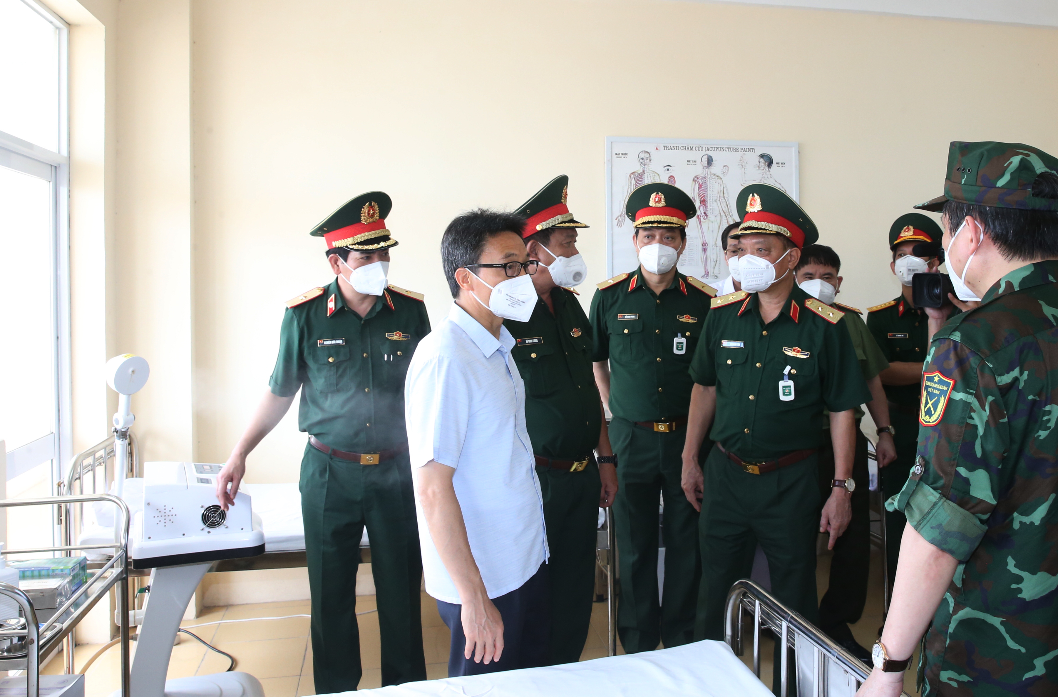 Cố gắng đẩy lùi dịch bệnh để các em học sinh có “Ngày hội đến trường” đúng nghĩa