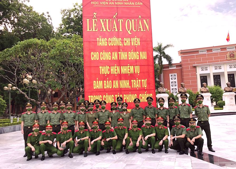 Học viện An ninh xuất quân tăng cường vào miền Nam chống dịch