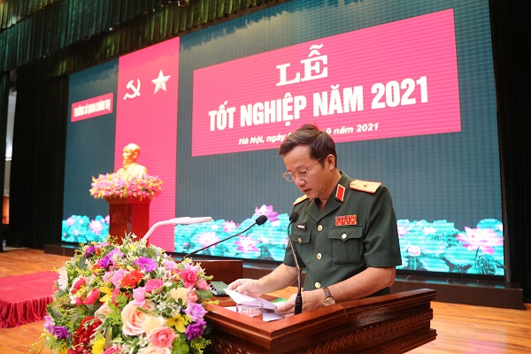 Trường Sĩ quan Chính trị tổ chức tốt nghiệp cho 840 học viên
