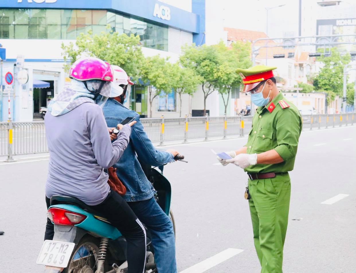TP Hồ Chí Minh cho phép cơ sở kinh doanh dịch vụ ăn uống được bán hàng mang đi