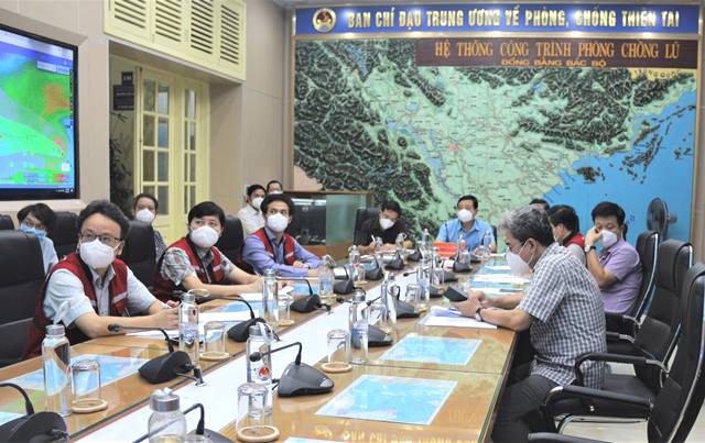 Ứng phó với bão CONSON Triển khai lực lượng xung kích kiểm tra những nơi không an toàn