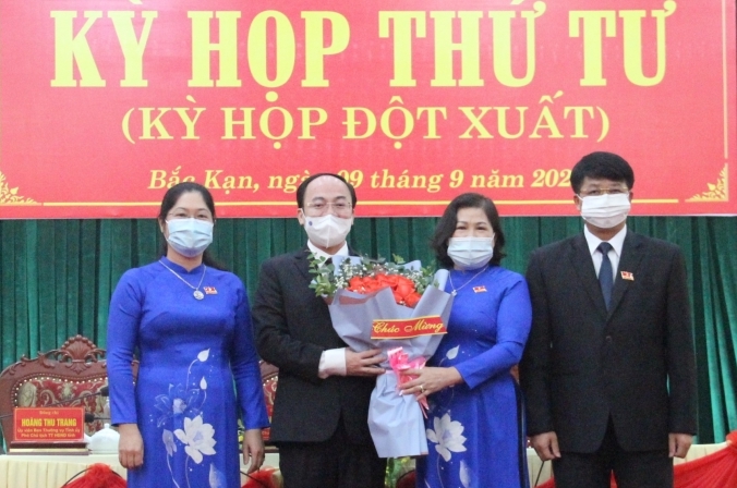 Tân Phó Bí thư Tỉnh ủy Bắc Kạn được bầu giữ chức Chủ tịch UBND tỉnh