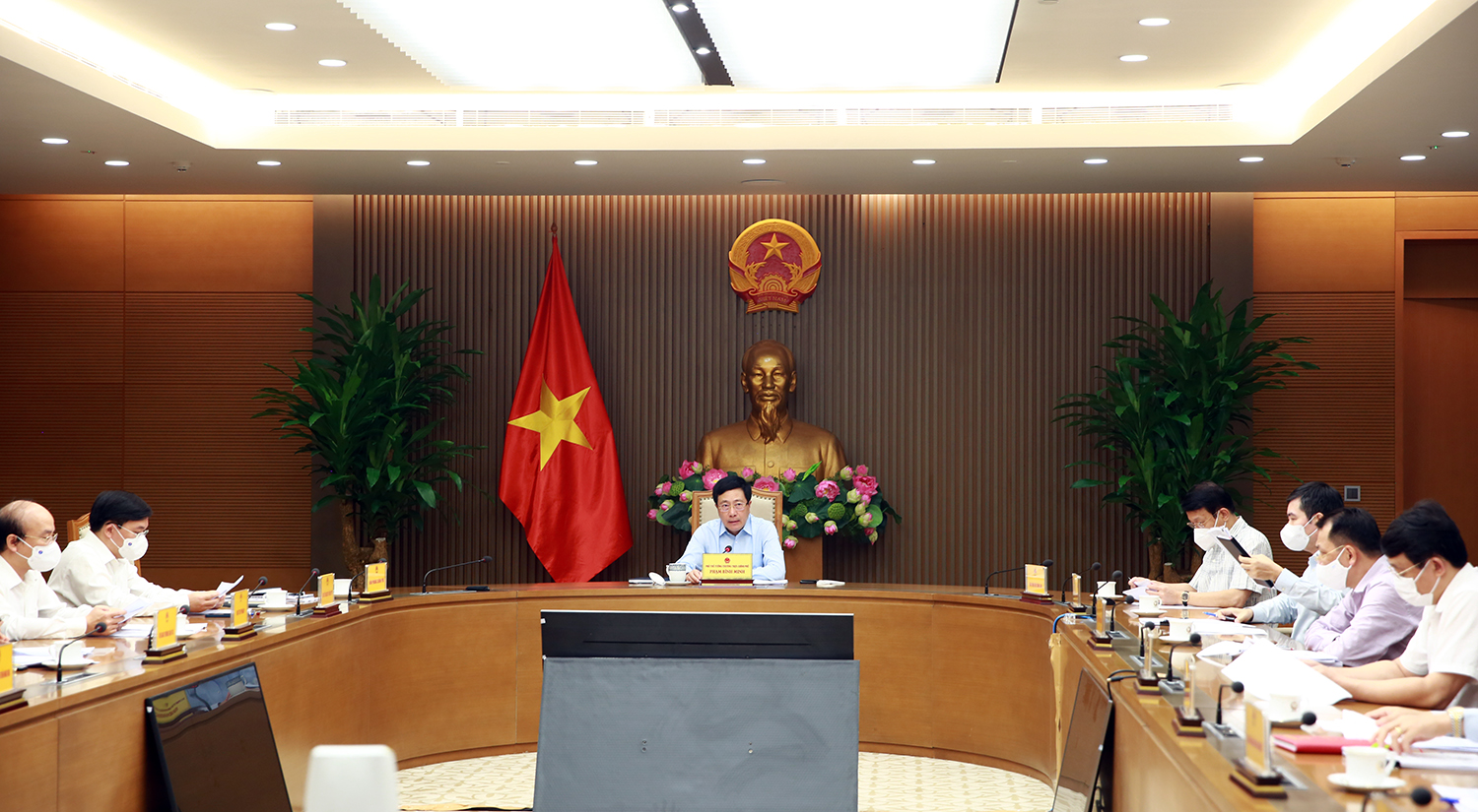 Chính phủ quyết tâm phấn đấu hoàn thành mức cao nhất nhiệm vụ về giải ngân vốn đầu tư công