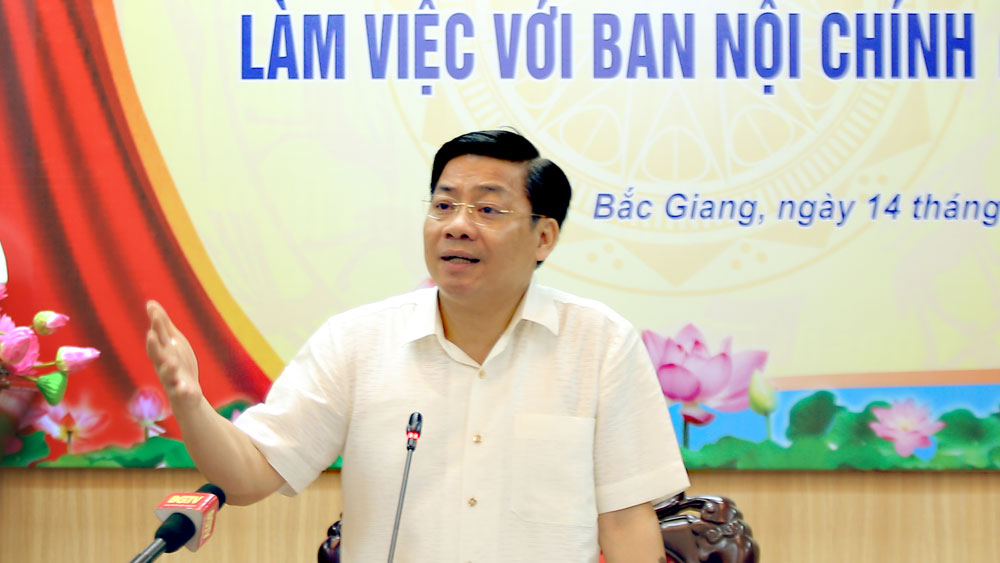Phòng ngừa, ngăn chặn từ xa các biểu hiện tham nhũng, tiêu cực