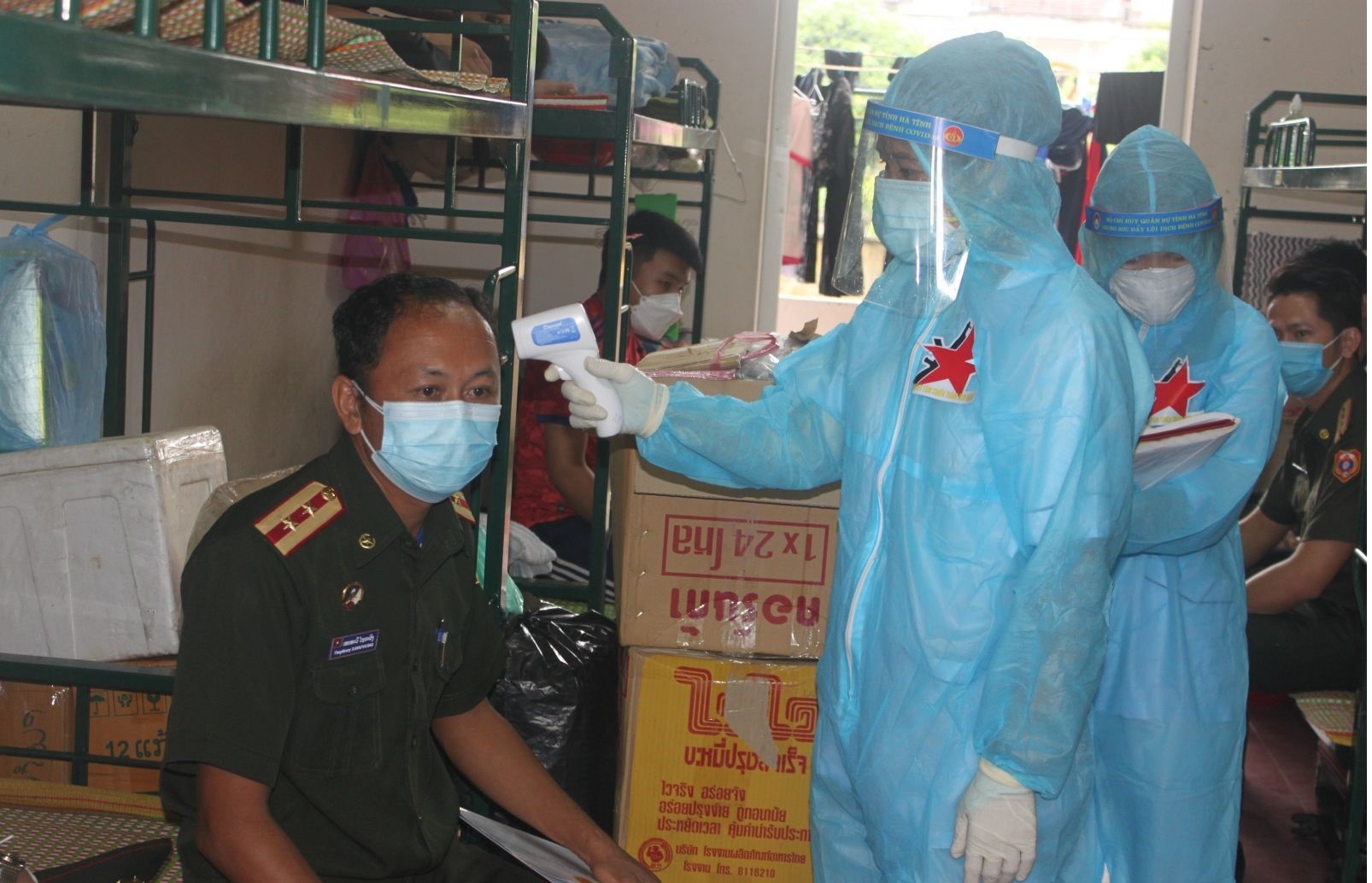 Bộ đội Cụ Hồ tỏa sáng nơi tâm dịch