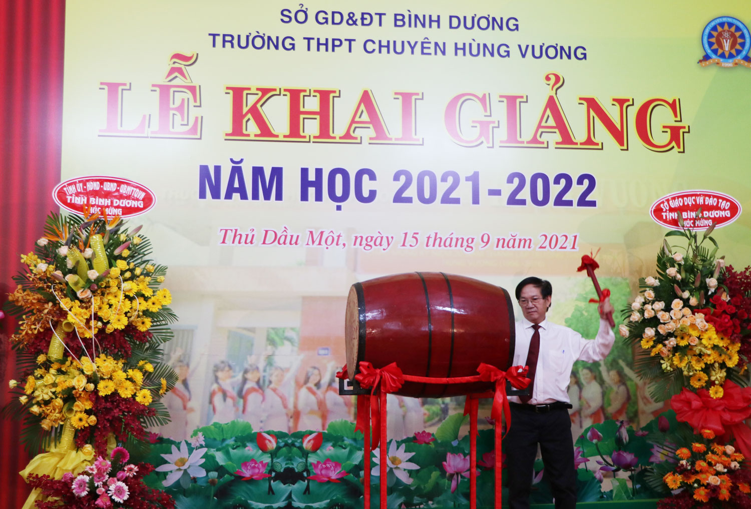 Các tỉnh thành phía Nam tổ chức lễ Khai giảng muộn