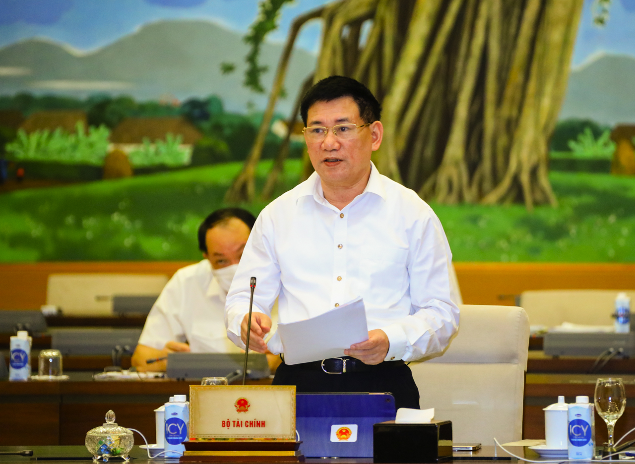 Đề xuất gói miễn, giảm thuế trị giá 21,3 nghìn tỷ đồng hỗ trợ người dân, doanh nghiệp