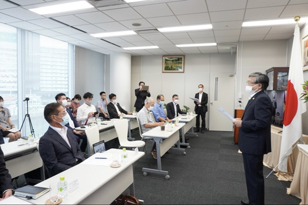 Kiều bào tại Fukuoka Nhật Bản chung tay phòng, chống COVID-19