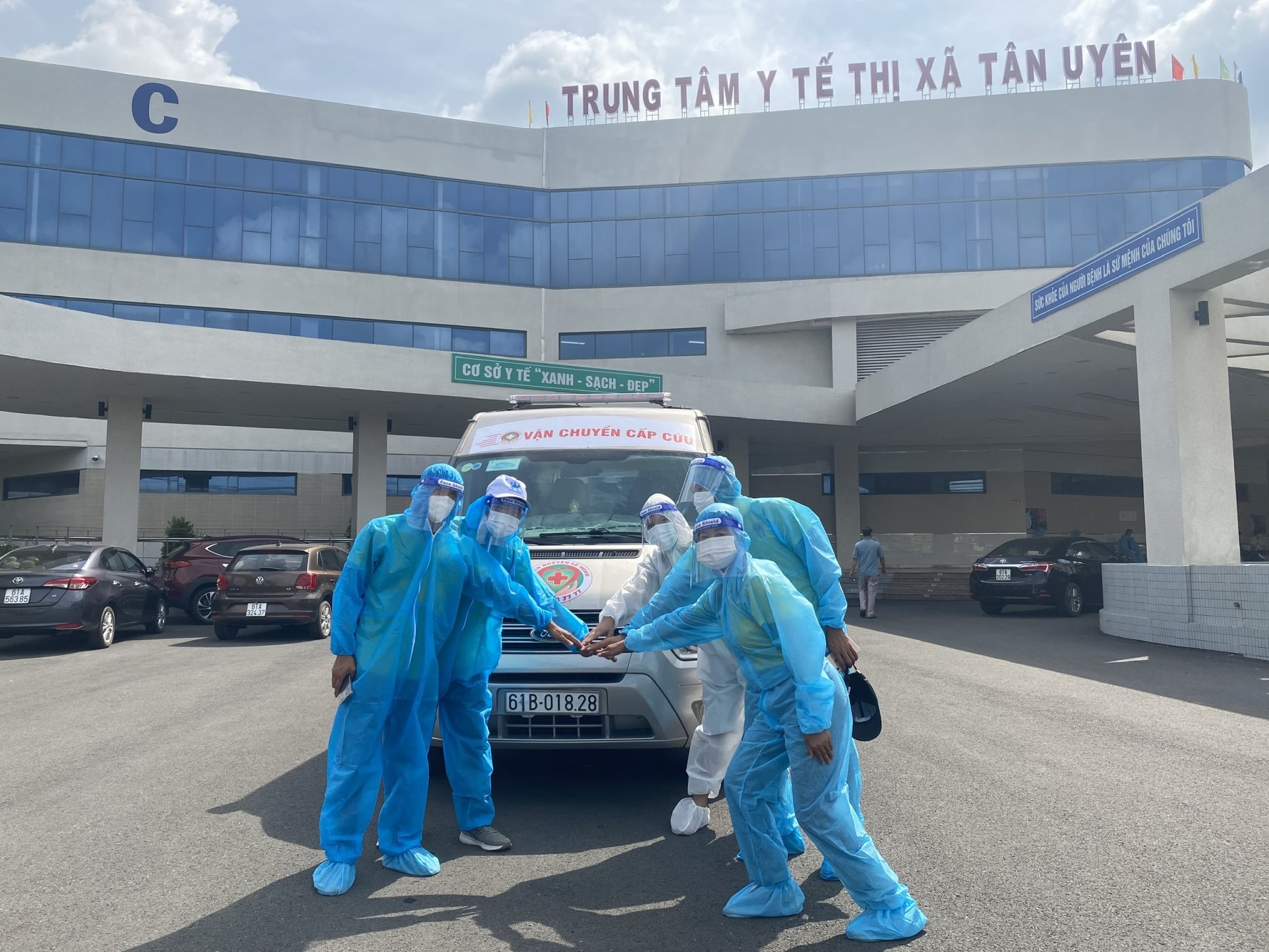 San sẻ yêu thương giữa mùa dịch