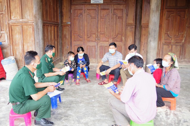 Mô hình “Tủ thuốc biên cương” góp phần chăm sóc sức khỏe quân dân vùng biên