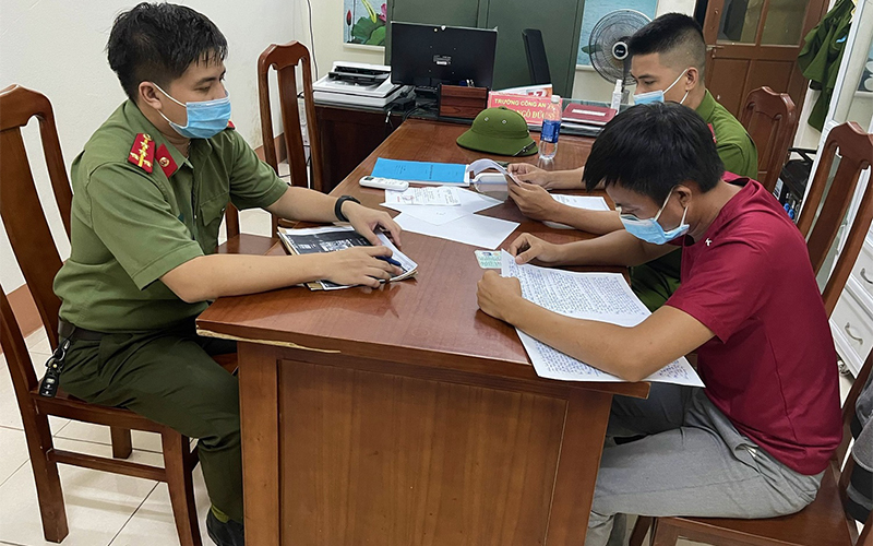 Quảng Bình Người vi phạm quy định phòng dịch bị đánh tại xã Nhân Trạch là tin giả