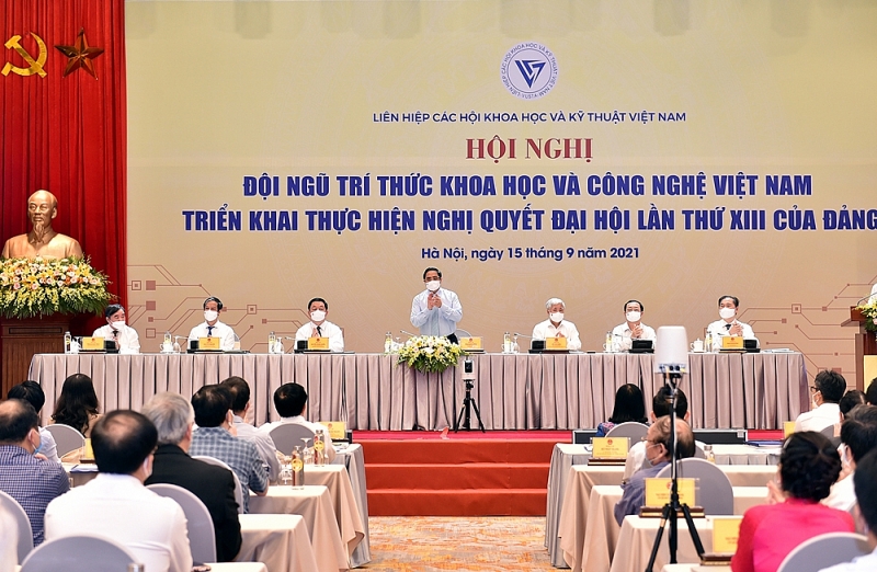 Triển khai Nghị quyết Đại hội XIII Đưa KH CN trở thành động lực phát triển đất nước