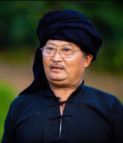 Pờ Dần Xinh Nghỉ hưu, không nghỉ việc Đảng việc dân