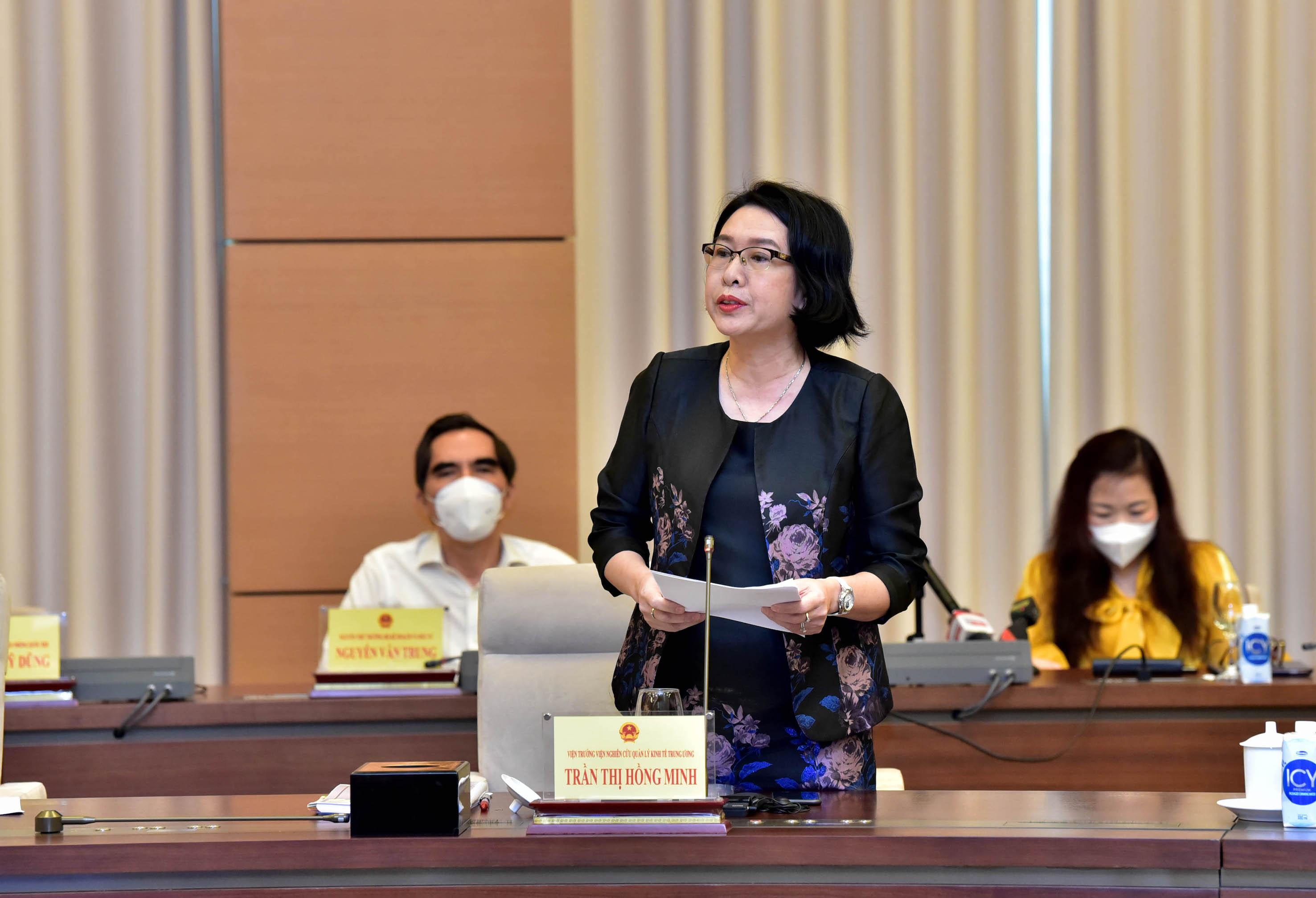 Cần sớm xây dựng và thực hiện Chương trình tổng thể về phục hồi, phát triển kinh tế trong và sau dịch COVID-19