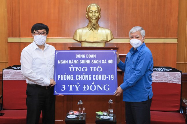 Trên 9 954 tỷ đồng ủng hộ công tác phòng chống dịch COVID-19