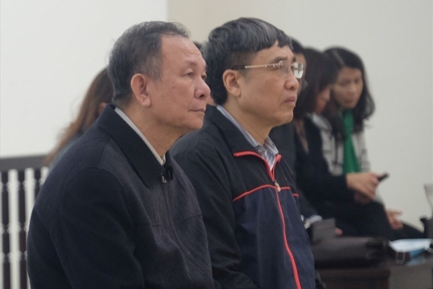 Khai trừ ra khỏi Đảng đối với các ông, bà Nguyễn Huy Ban, Lê Bạch Hồng và Vũ Liên Oanh
