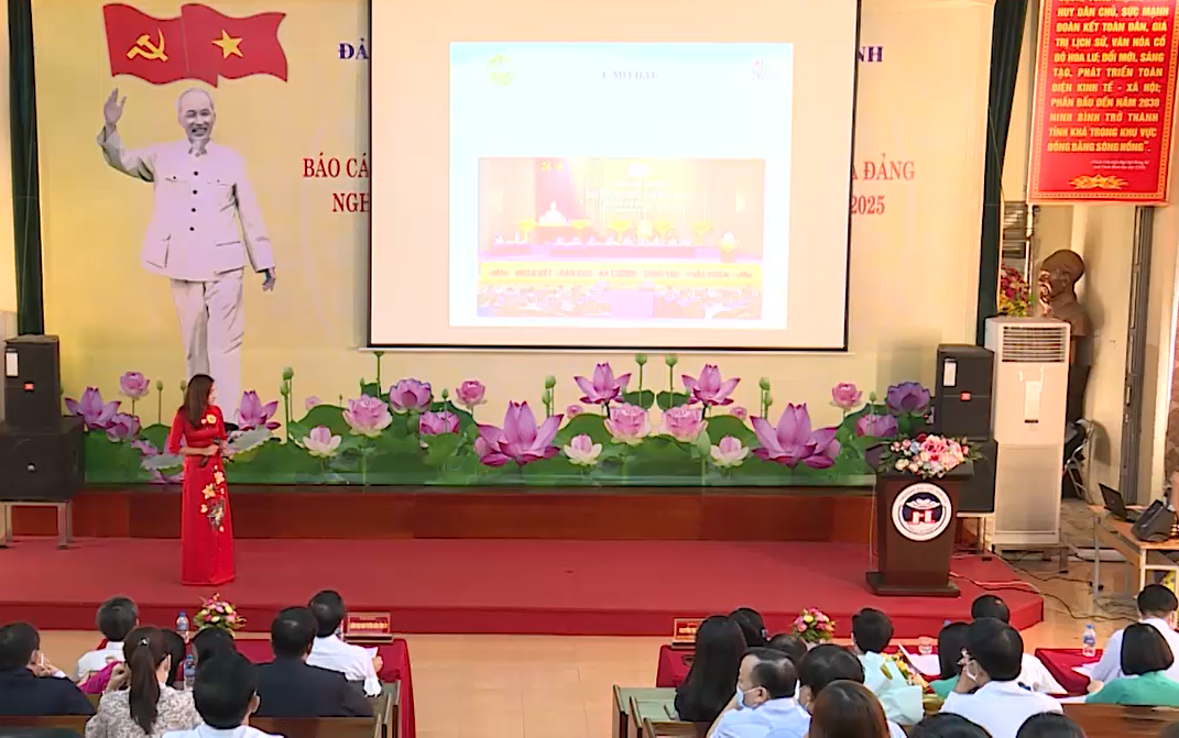 Ninh Bình Sôi nổi hội thi báo cáo viên giỏi