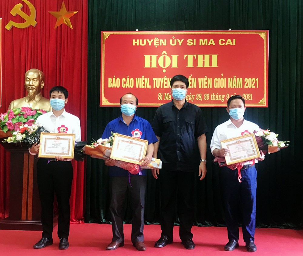Si Ma Cai tổ chức Hội thi Báo cáo viên, tuyên truyền viên giỏi năm 2021