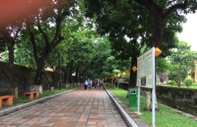 Trung tâm Bảo tồn Di tích Cố đô Huế đón khách tham quan khu vực ngoài trời