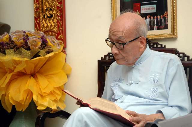 Giáo sư, Anh hùng Lao động Vũ Khiêu qua đời