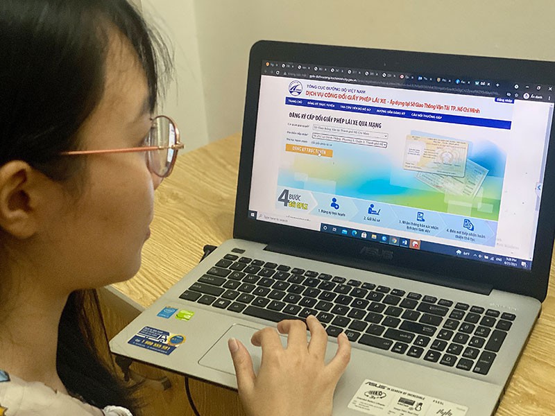 Hướng dẫn thực hiện tiếp nhận và trả kết quả hồ sơ cấp đổi, cấp lại giấy phép lái xe