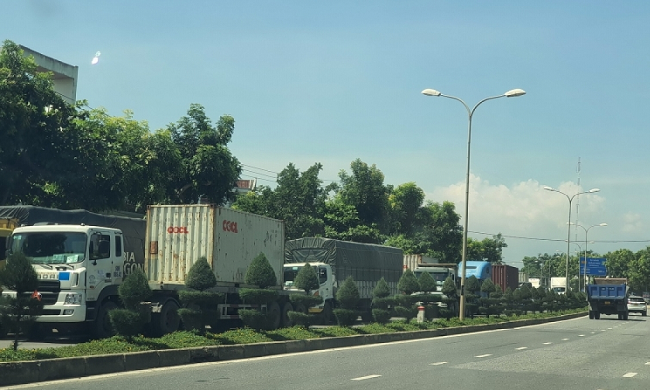 Tăng cường kiểm soát lái, phụ xe đường dài vào thành phố Đà Nẵng
