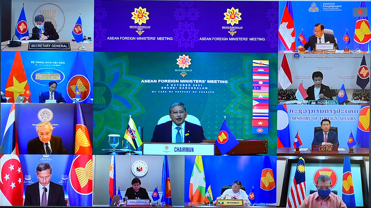 Các Bộ trưởng ASEAN họp trù bị cho các Hội nghị cấp cao ASEAN