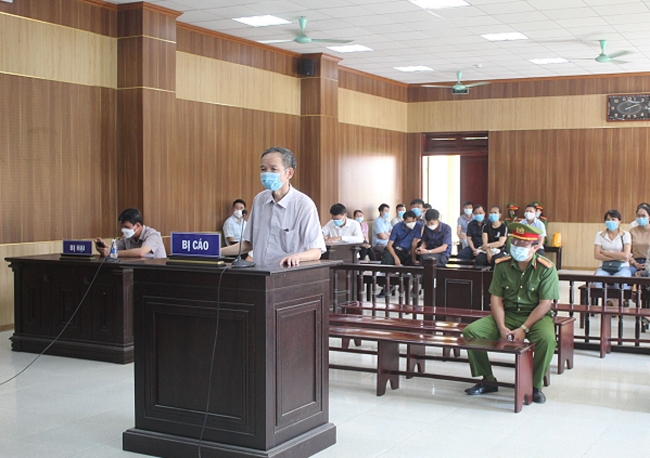 Thanh Hóa Nguyên Phó Chủ tịch HĐND thị xã lĩnh án 30 tháng tù giam