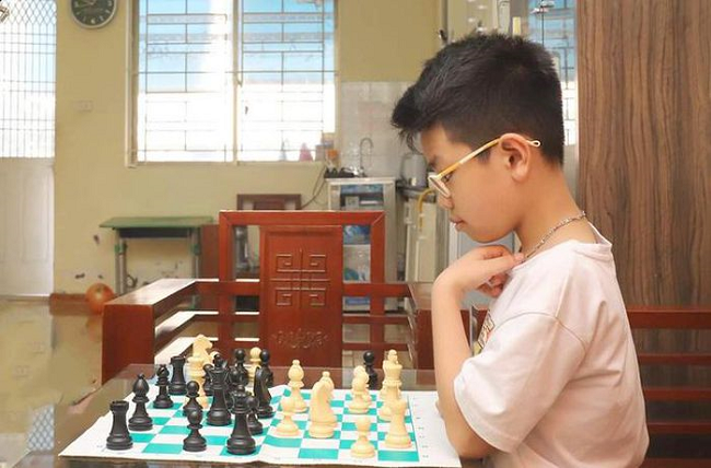 Việt Nam dẫn đầu Giải cờ vua trẻ Đông Á 2021