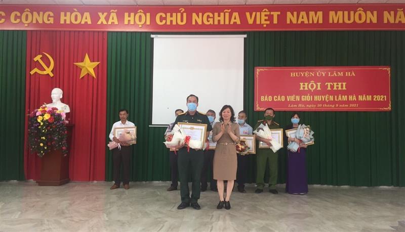 Lâm Hà tổ chức Hội thi Báo cáo viên giỏi năm 2021