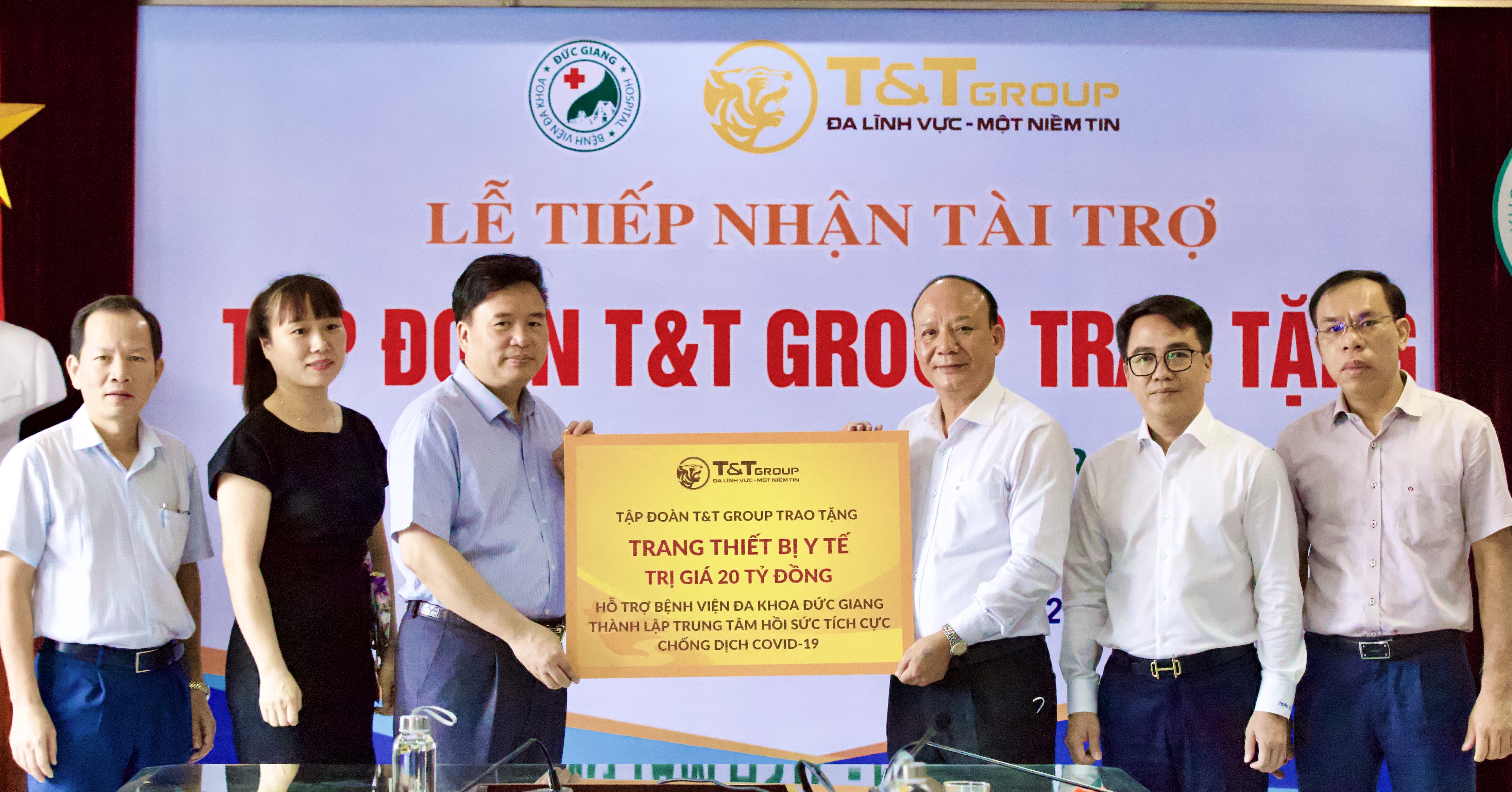 T T Group tài trợ 20 tỷ đồng giúp Bệnh viện Đức Giang lập trung tâm ICU chống dịch COVID-19