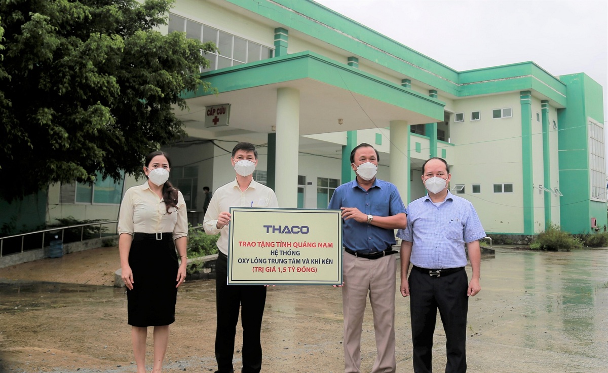 THACO trao tặng hệ thống Oxy lỏng trung tâm và khí nén cho tỉnh Quảng Nam