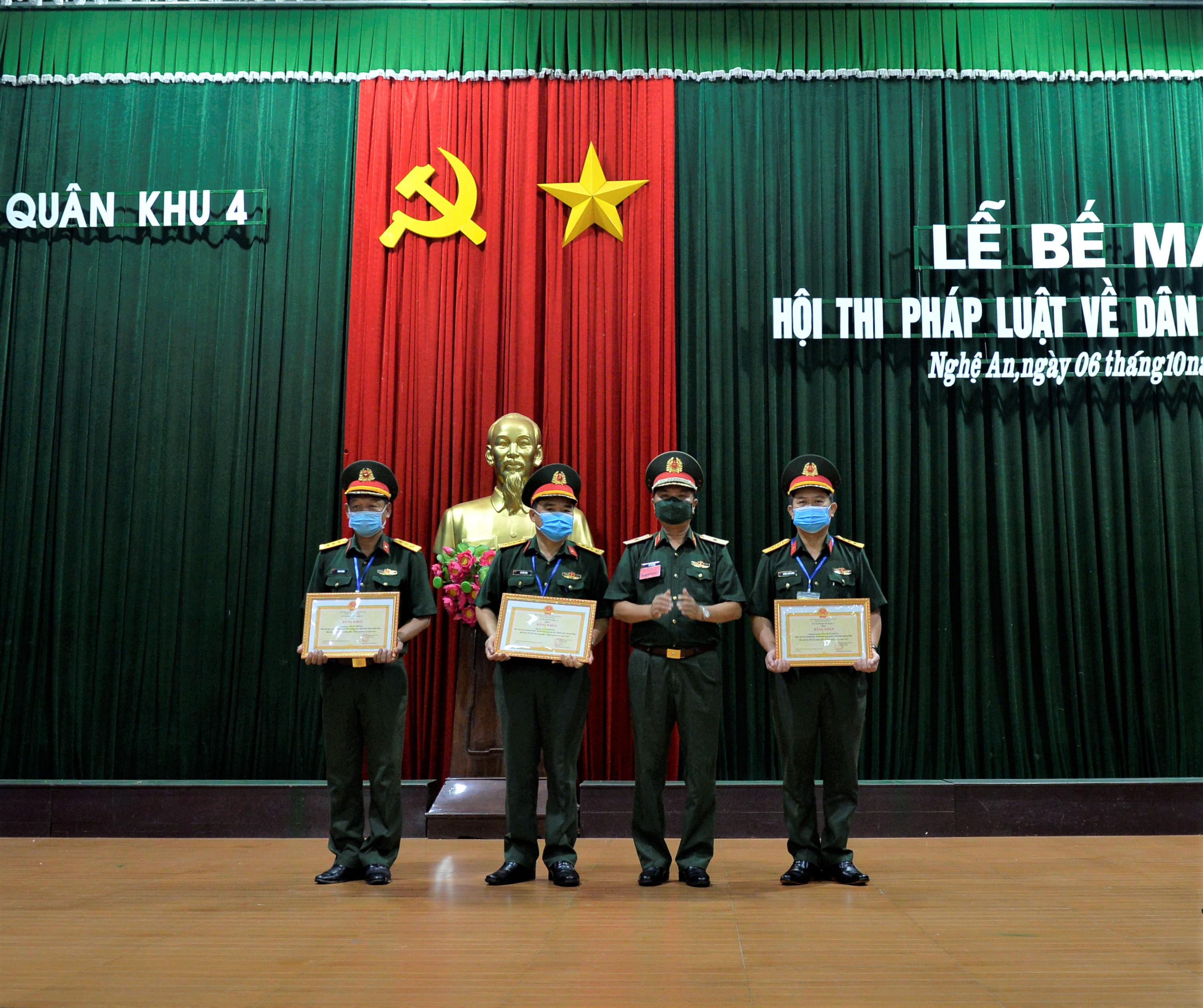 Quân khu 4 33 tập thể, cá nhân đạt thành tích xuất sắc trong Hội thi pháp luật về Dân quân tự vệ