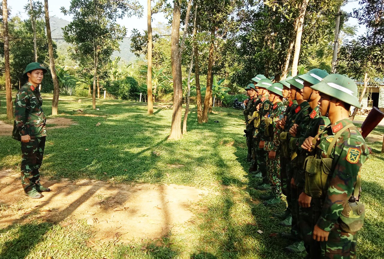 Sư đoàn 324 kiểm tra bắn chiến đấu cấp tiểu đội bộ binh