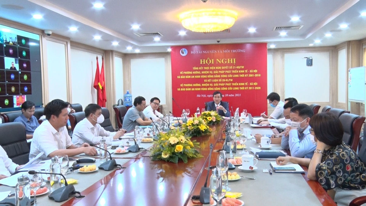 Triển khai Nghị quyết của Bộ Chính trị về phát triển KT-XH đồng bằng sông Cửu Long