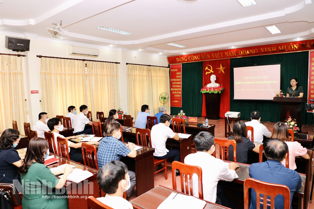 Ninh Bình Nâng cao chất lượng đội ngũ làm công tác tuyên giáo các cấp