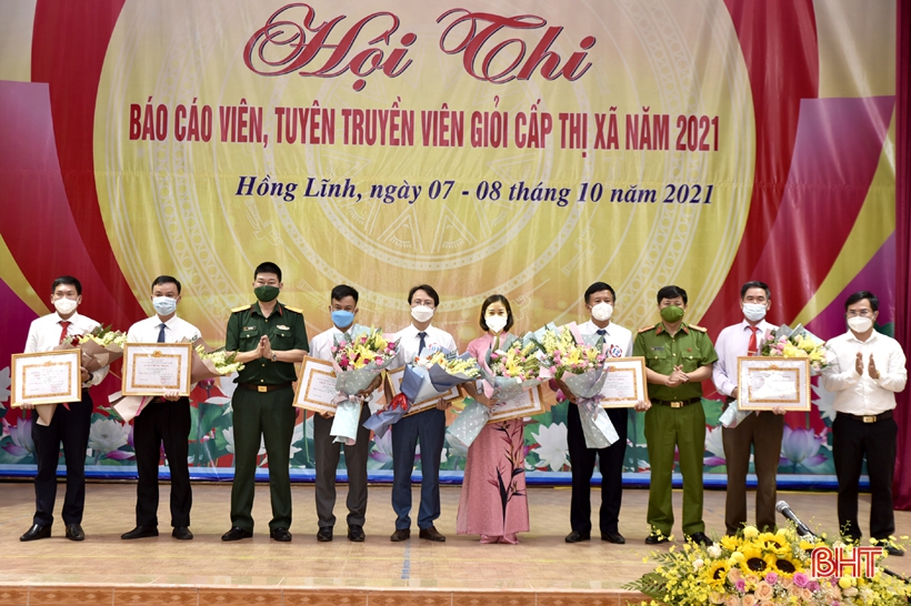 Hà Tĩnh Tuyên truyền sâu rộng nghị quyết Đại hội trong các tầng lớp Nhân dân