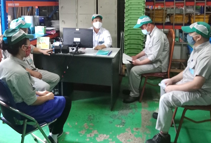 Khắc phục tình trạng thiếu hụt lao động, phục hồi sản xuất, kinh doanh