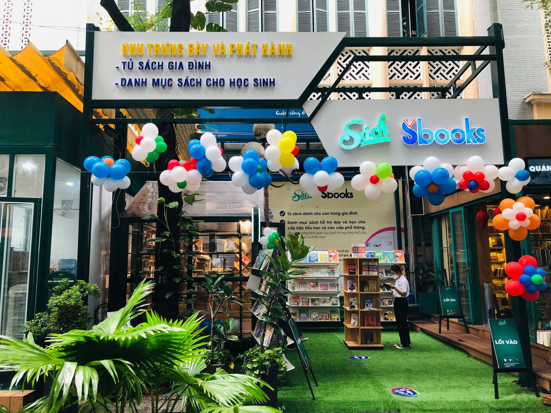 Đường sách TP Hồ Chí Minh mở cửa trong trạng thái bình thường mới”