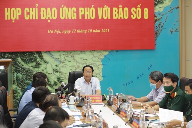 Trong sơ tán dân cần tránh tình trạng dồn vào khu cách ly