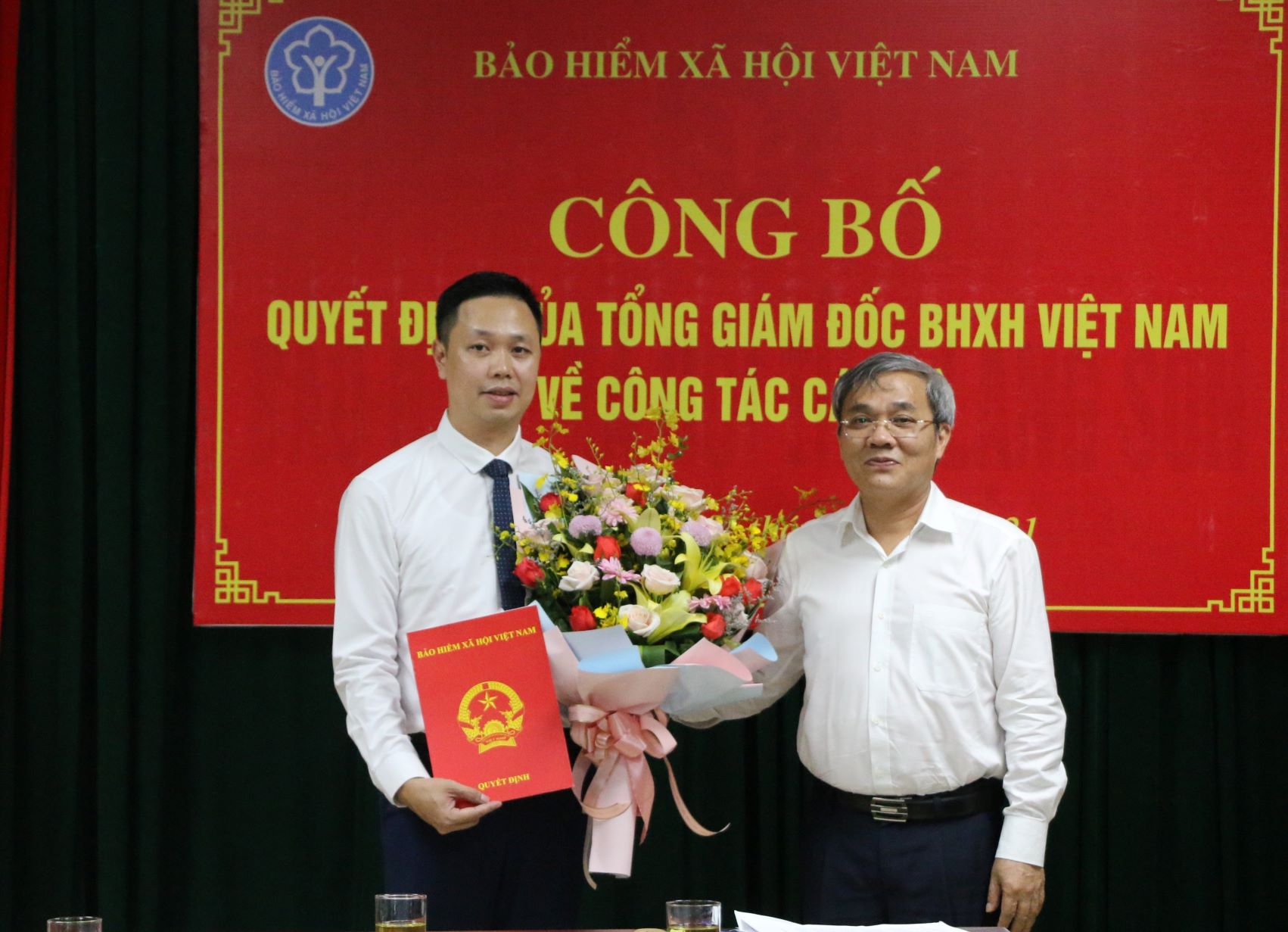 Lạng Sơn Ông Hoàng Hữu Quang giữ chức Phó Giám đốc BHXH tỉnh
